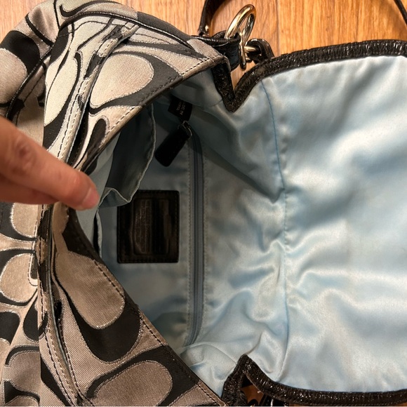 Coach Handbag, Excellent Condition - Picture 5 of 5